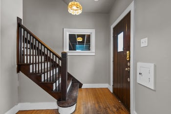 1014 Stuart St, Green Bay, WI 54301