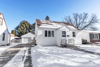 1707 11th Ave, Green Bay, WI 54304