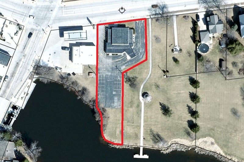 132 Main St, Hortonville, WI 54944-9453