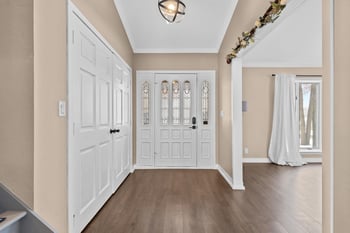 1555 Villa Park Dr, Oshkosh, WI 54904-8273