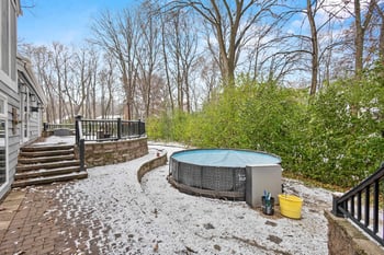 1555 Villa Park Dr, Oshkosh, WI 54904-8273