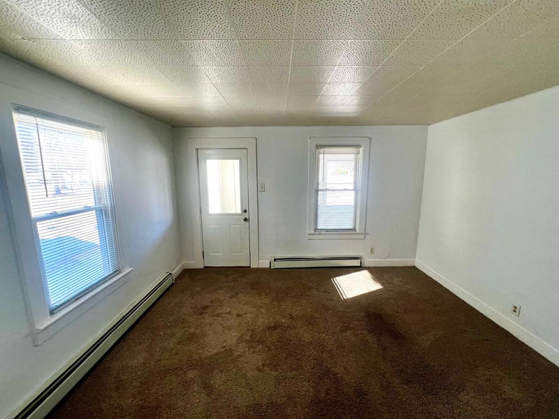 618 Baird St, Green Bay, WI 54302