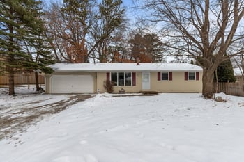 1650 Biemeret St, Green Bay, WI 54304