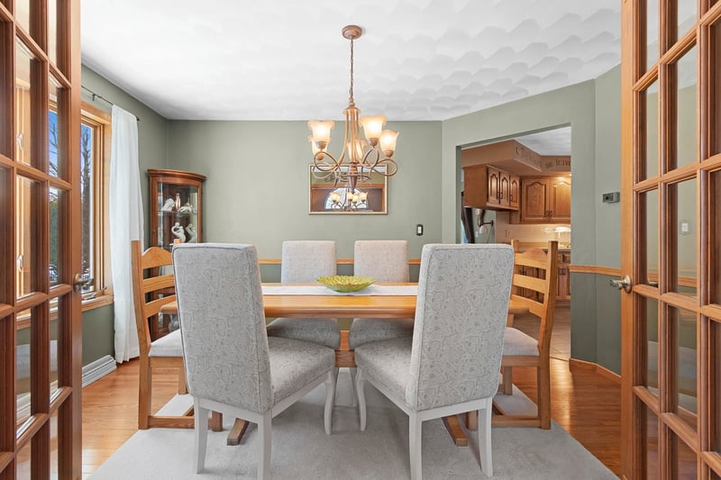 1009 Northwood Dr, Appleton, WI 54911