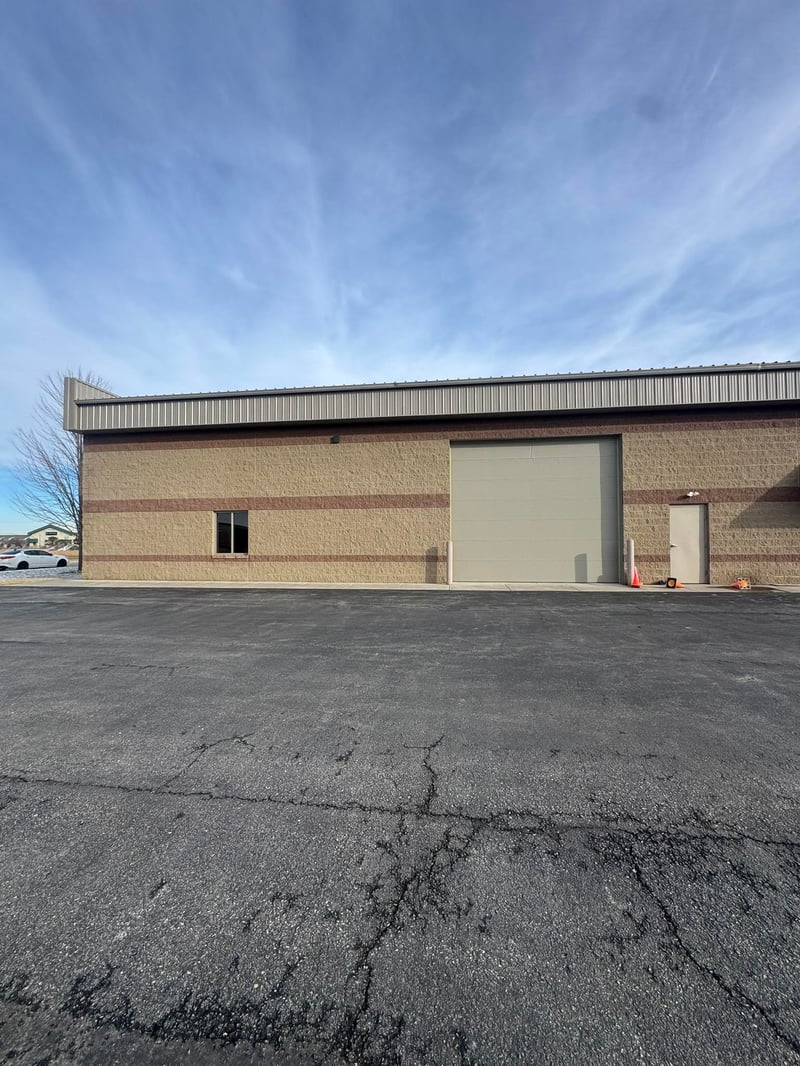 W5037 Amy Ave, Kaukauna, WI 54130