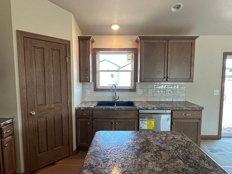 N1765 Waterlefe Dr, Greenville, WI 54942