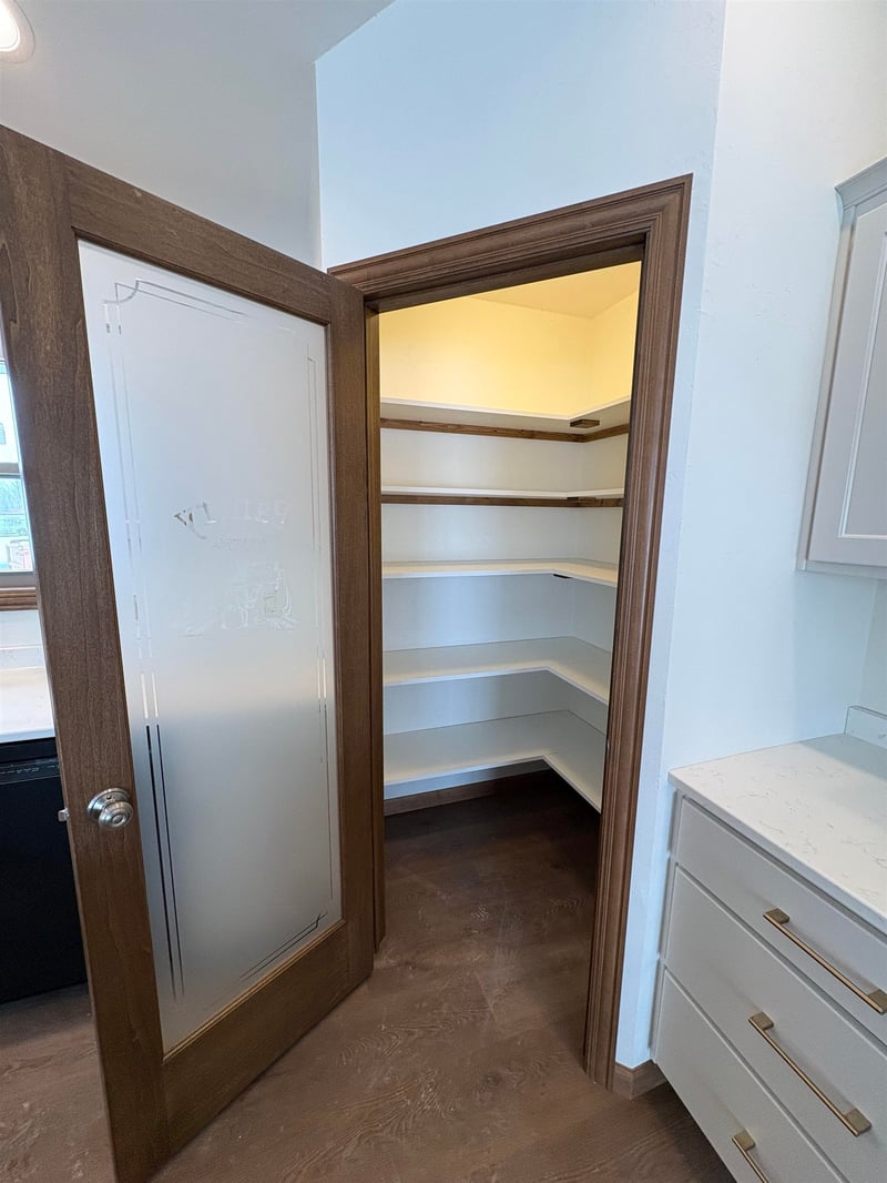 3706 Edwina Dr, De Pere, WI 54115