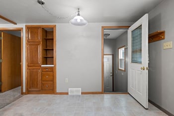 1810 Norwood Ave, Green Bay, WI 54304