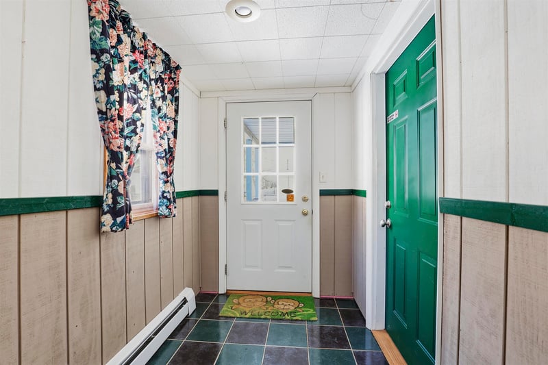 221 Winnebago St, Appleton, WI 54911-4967