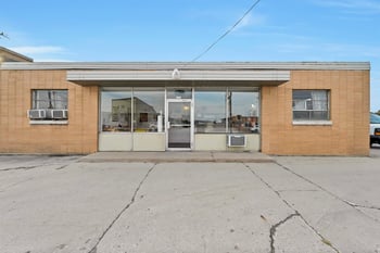818 Broadway , Green Bay, WI 54304