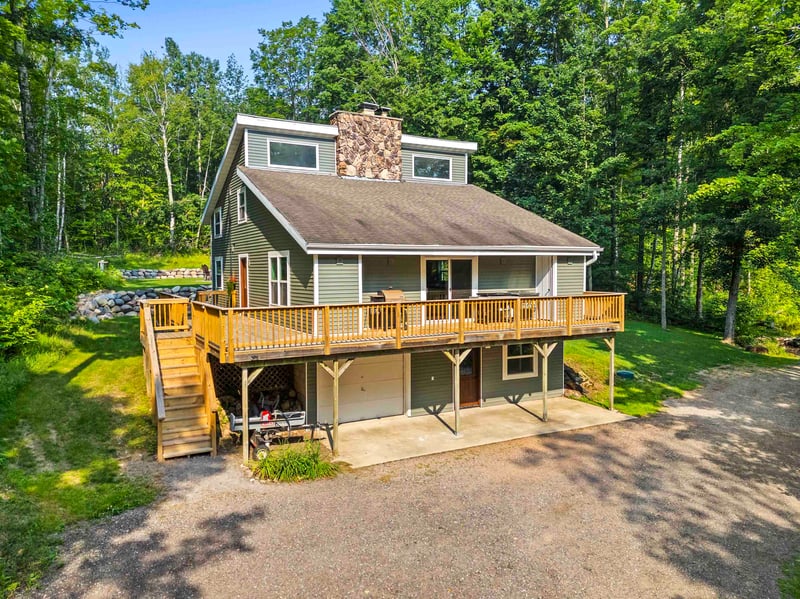 17135 Country Club Rd, Lakewood, WI 54138