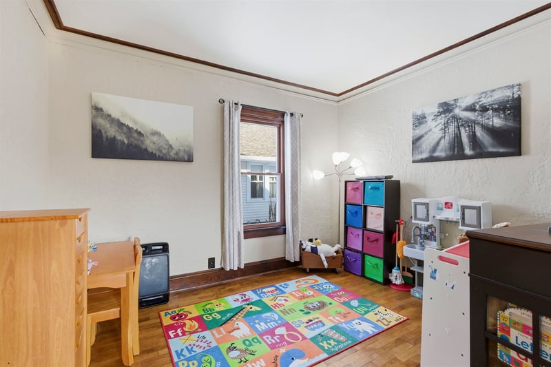 1314 Harriman St, Appleton, WI 54911