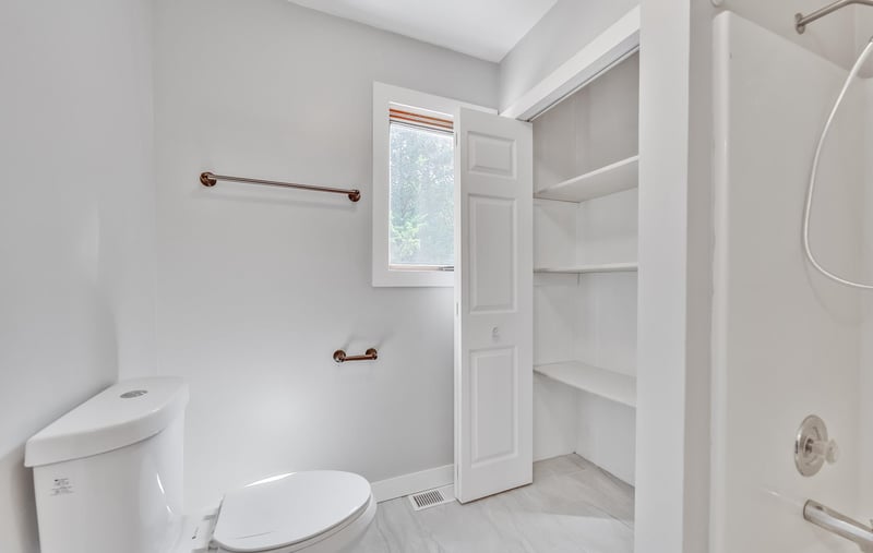 407 Irving Ave, Oshkosh, WI 54901-4518