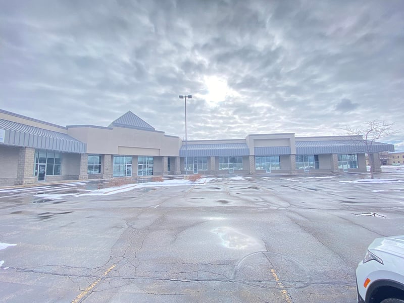 3377 Packerland Dr #D, De Pere, WI 54115-9552