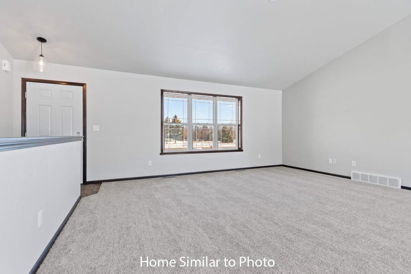 1708 Betty Jean Ln, Green Bay, WI 54313