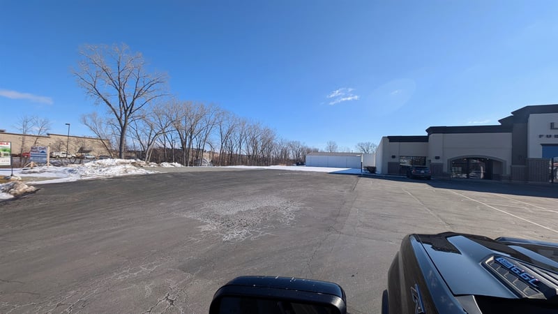 2651 Oneida St, Ashwaubenon, WI 54304