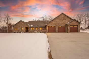 272 Lost Ridge Ct, Green Bay, WI 54302-4473