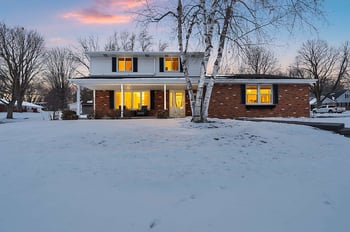 2359 Sunrise Ct, Green Bay, WI 54302
