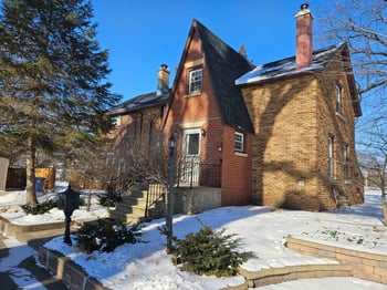 1717 Knapp St, Oshkosh, WI 54902