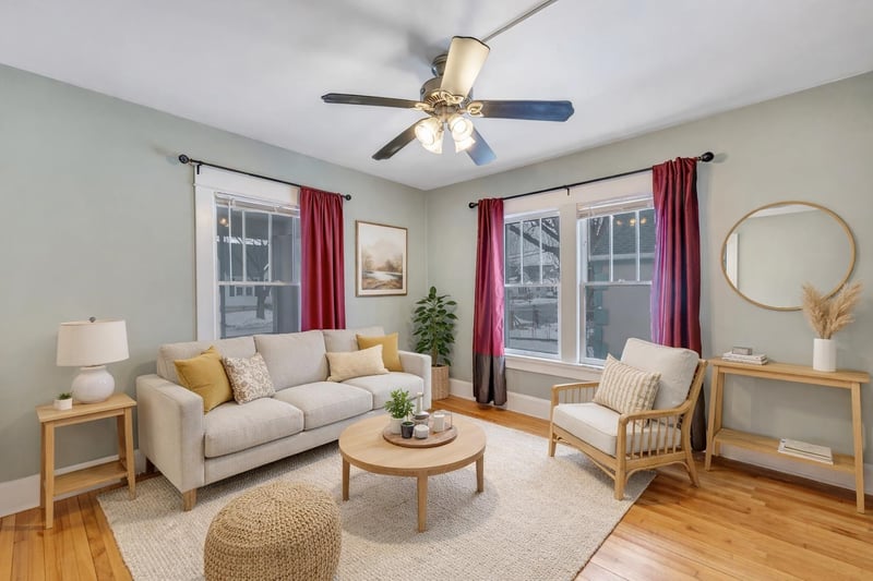 1516 Cedar St, Green Bay, WI 54302