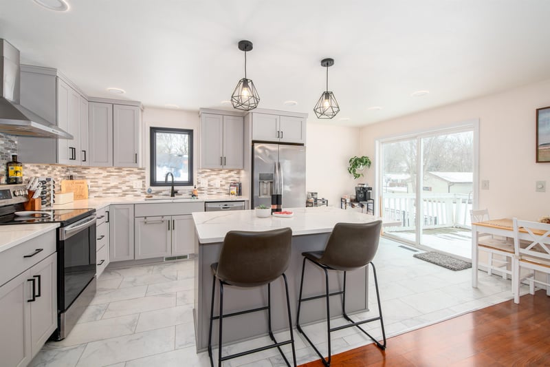 3108 Rail Rd, Appleton, WI 54915