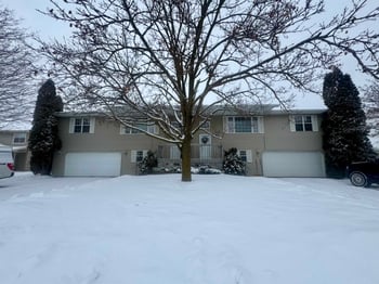 2966 Manitowoc Rd, Green Bay, WI 54301