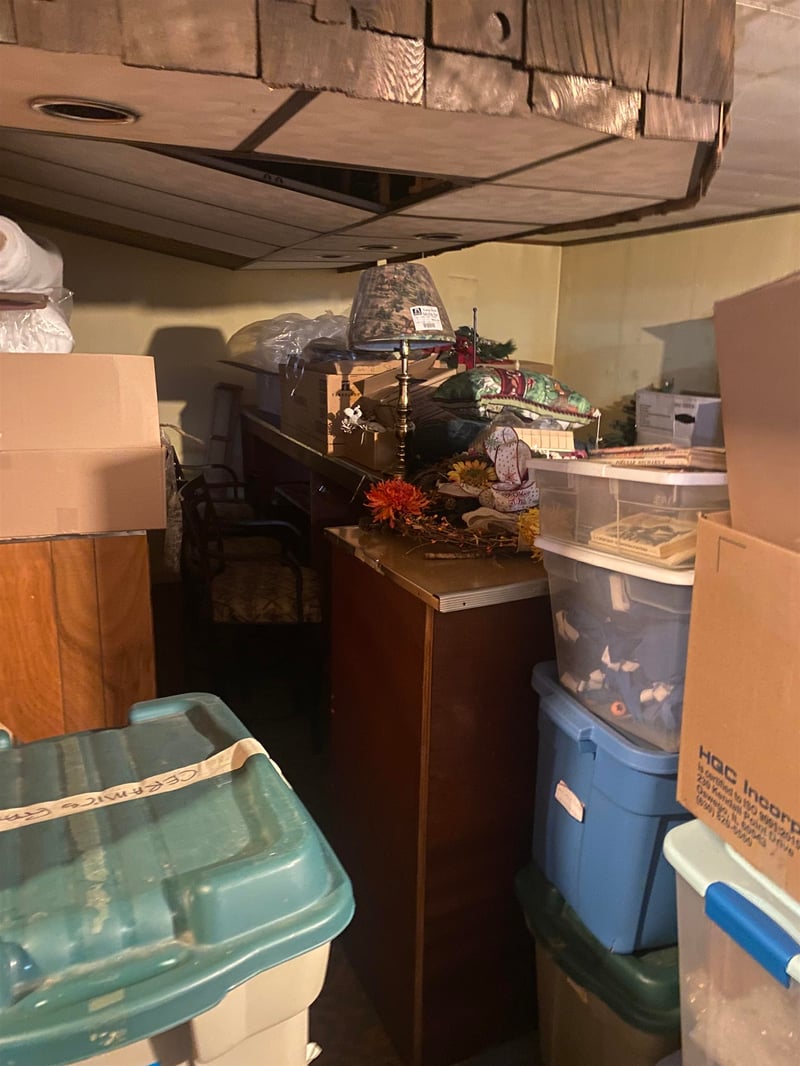 2007 Wisconsin St, Oshkosh, WI 54901-2268