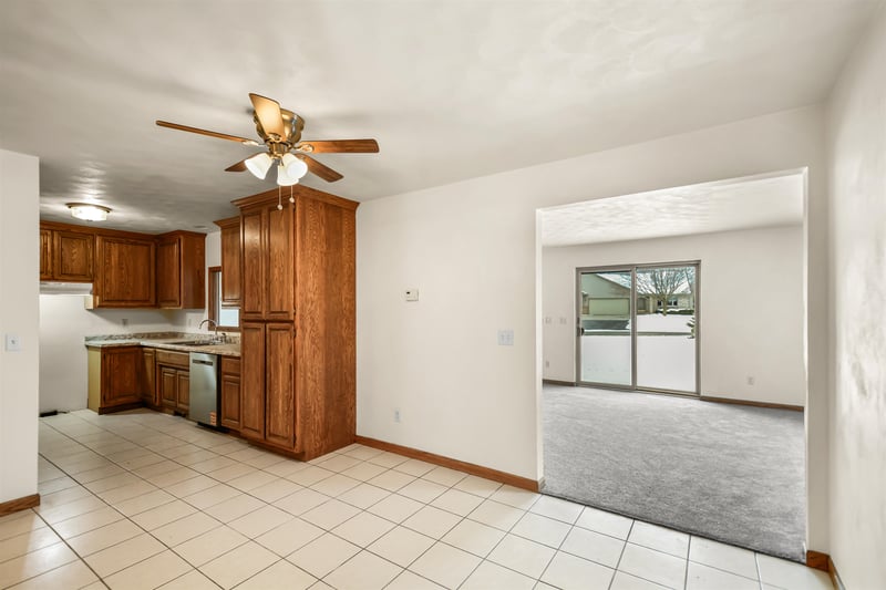 W3127 Glenbrooke Ct, Appleton, WI 54915