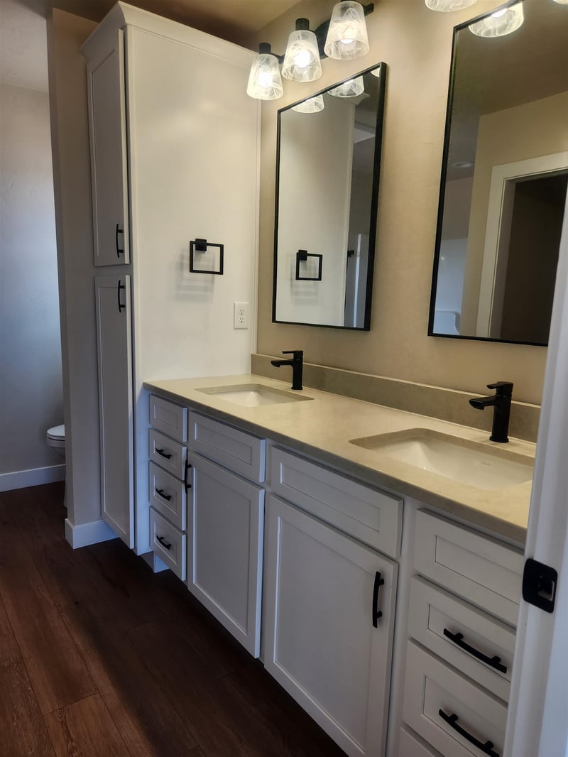 8318 Xavier Dr, Neenah, WI 54952