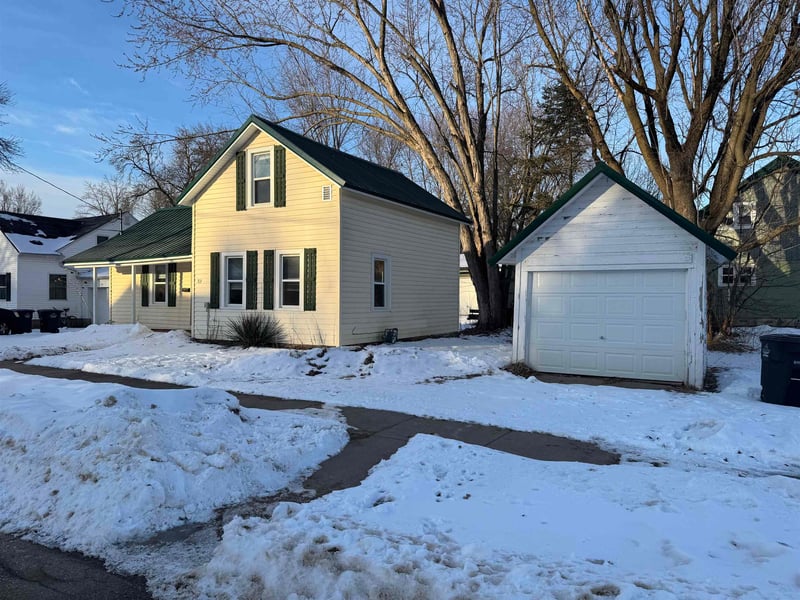 513 Lafayette St, Shawano, WI 54166