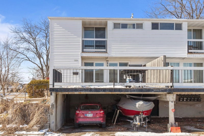 1416 2nd Ave, Oshkosh, WI 54902