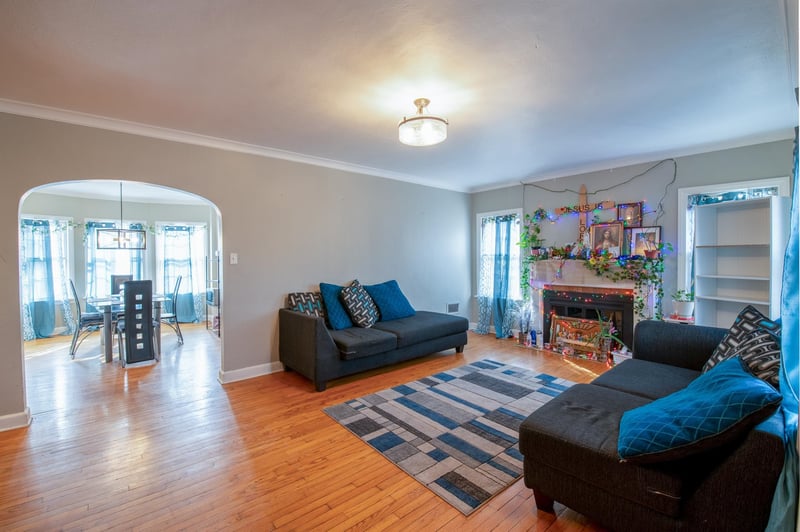 406 Ashland Ave, Green Bay, WI 54303