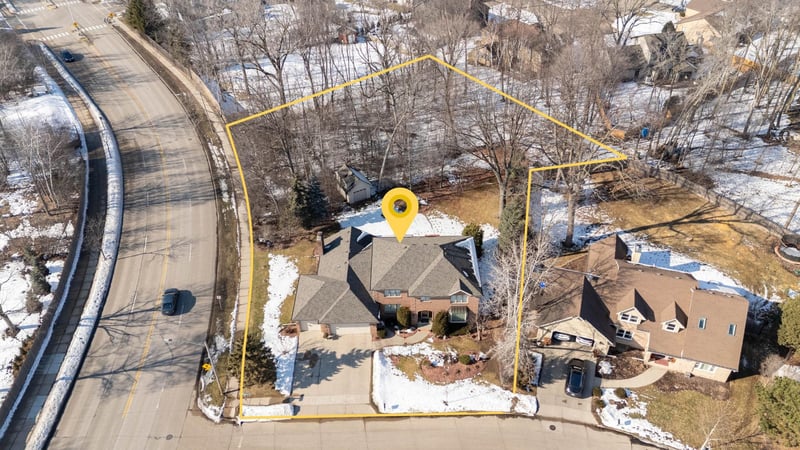 600 Woodcrest Dr, Appleton, WI 54915