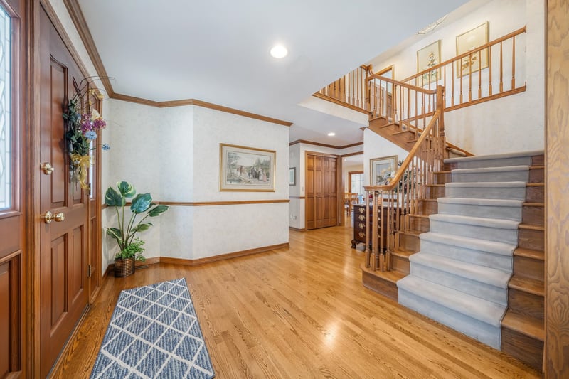 600 Woodcrest Dr, Appleton, WI 54915