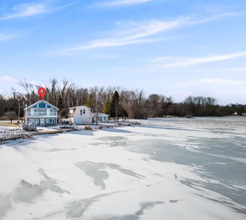 2210 Westwind Rd, Oshkosh, WI 54904-1040