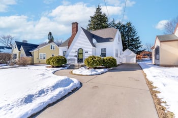 1226 Clay St, Green Bay, WI 54301-3031