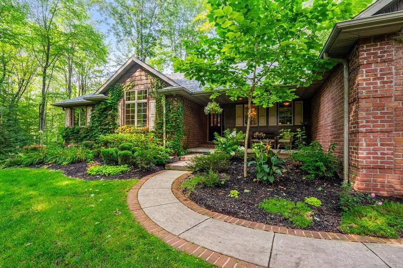 7068 Lone Oak Ln, Sobieski, WI 54171-9613