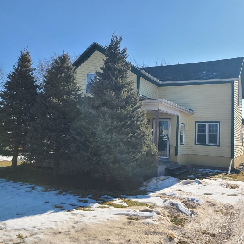 155 Main St, Potter, WI 54160
