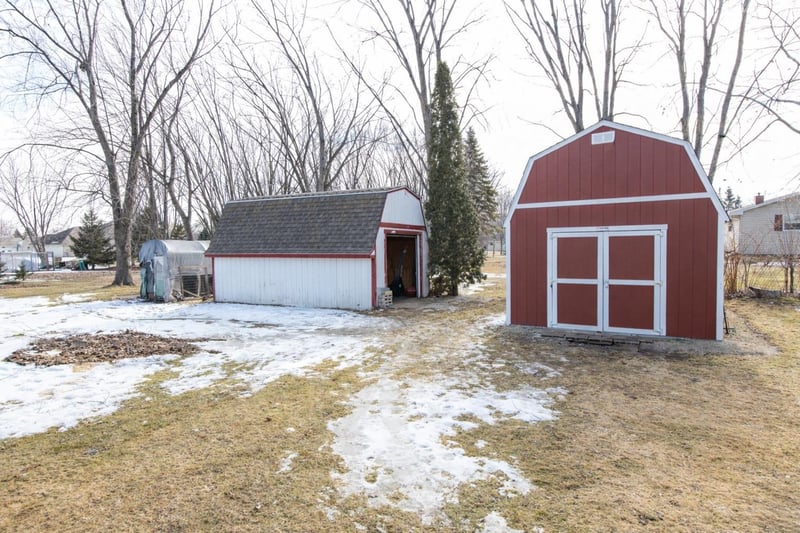 2965 Packerland Dr, Green Bay, WI 54313