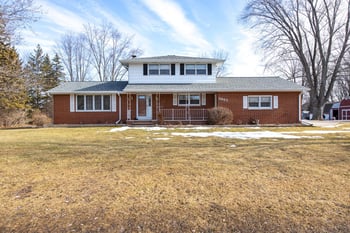 2965 Packerland Dr, Green Bay, WI 54313
