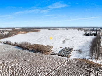 3700 Luxemburg Rd, Green Bay, WI 54229
