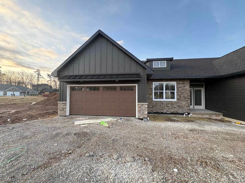 3365 Shawano Ave, Green Bay, WI 54313