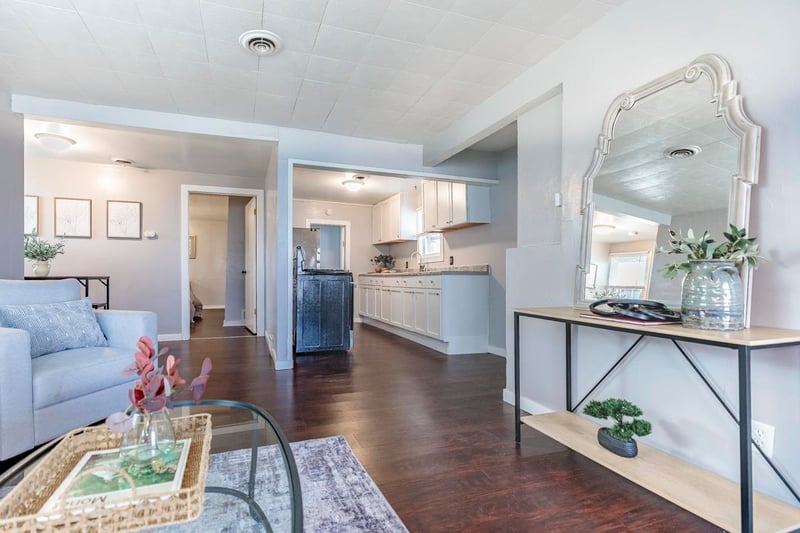 1960 Oakdale Ave, Green Bay, WI 54302