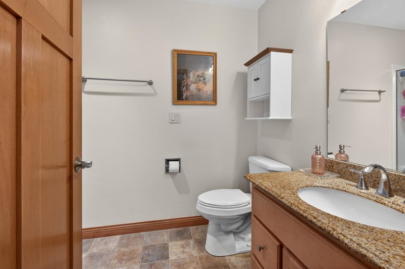 1127 Princess Dove Cir, De Pere, WI 54115-6846