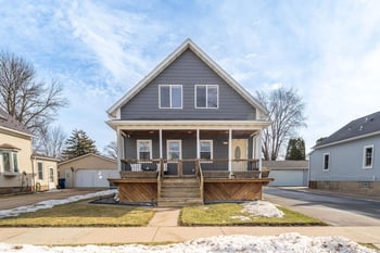1112 Dove St, Oshkosh, WI 54902