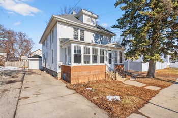 232 8th Ave, Oshkosh, WI 54902