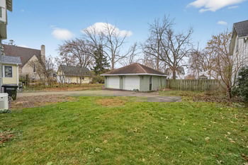 1133 Algoma Blvd, Oshkosh, WI 54901