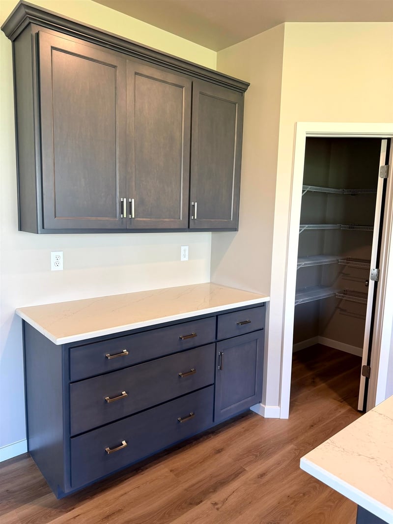 1415 Divinity Dr, De Pere, WI 54115