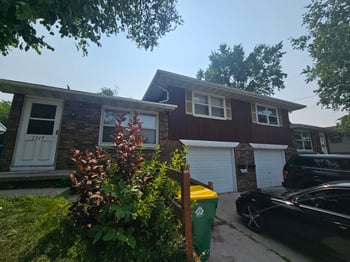 1117 Clayton Pl, Green Bay, WI 54302-4104