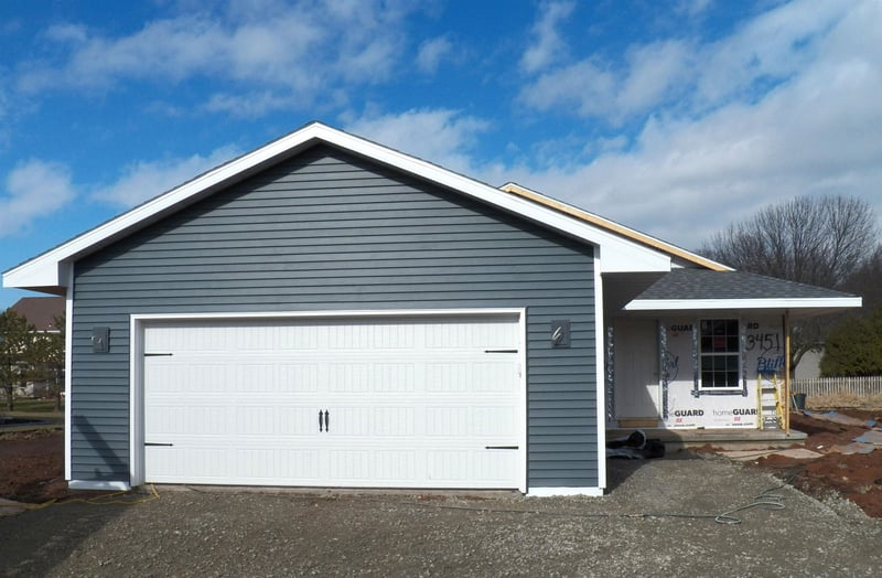 3451 Paula St, Green Bay, WI 54311-6142